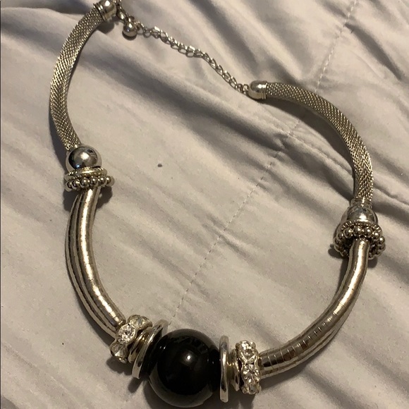 Necklaces - Picture 3 of 5